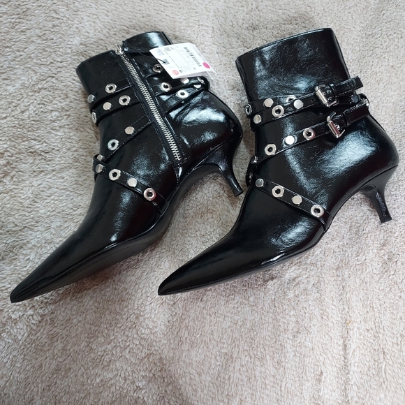 Zara Metal Trim Heeled Booties - Picture 9 of 14
